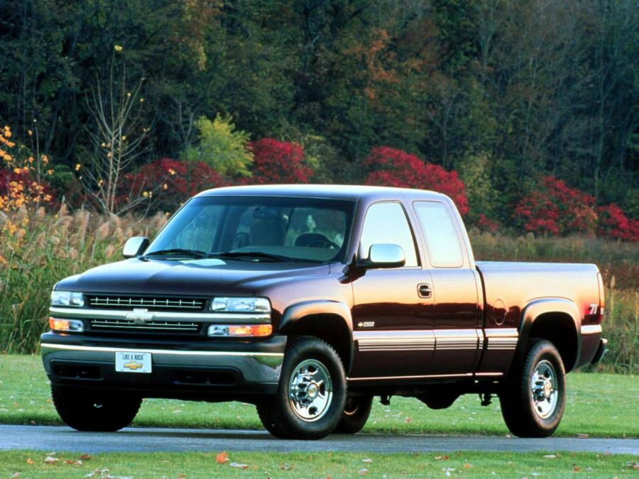  Chevrolet Silverado Z71 Extended Cab 1999 года  (фото 8 из 9)